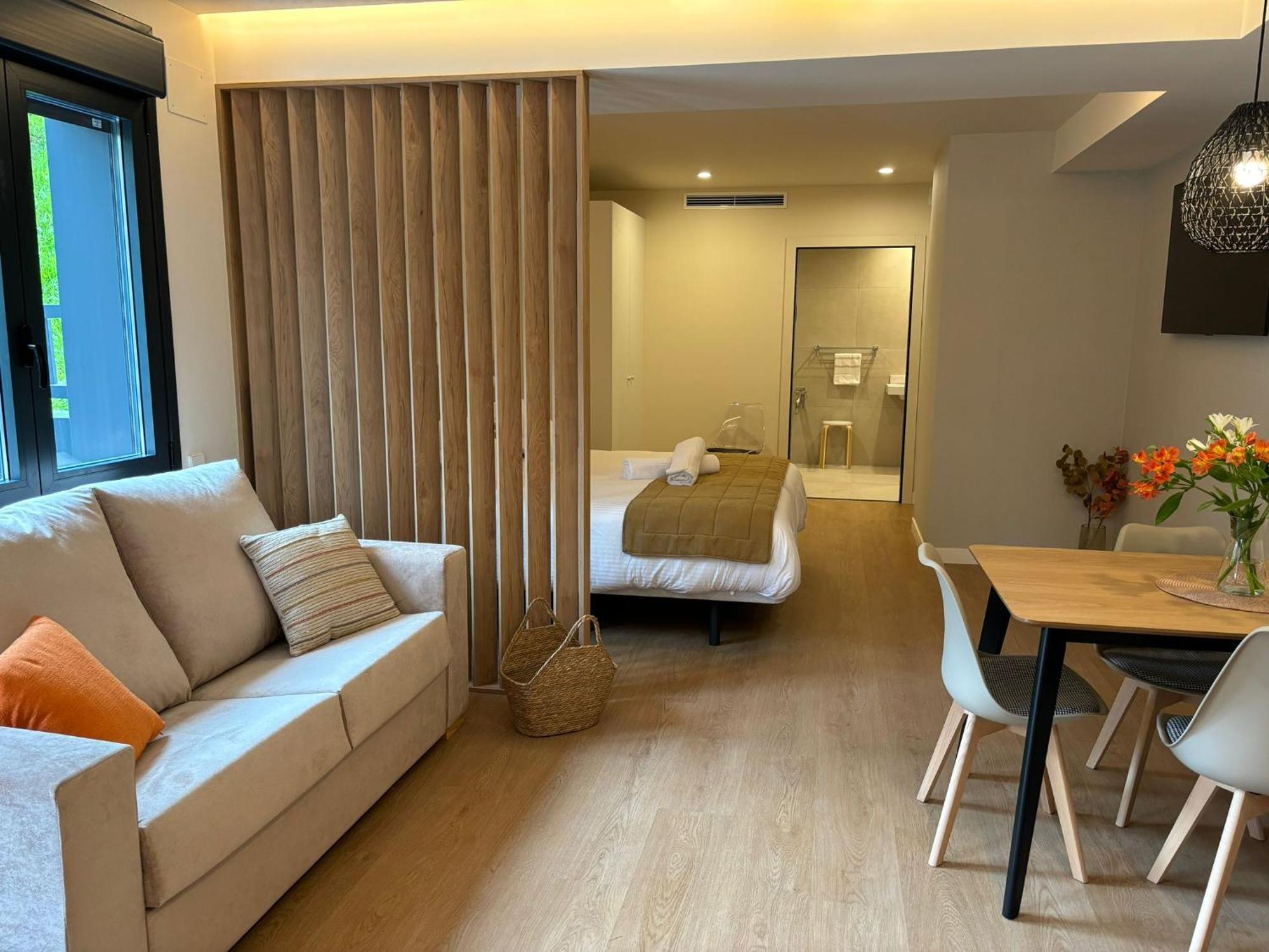Apartamentos Joaquin Costa Santander Exterior foto